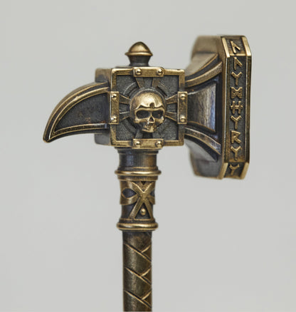 Warhammer Ghal Maraz Keychain - Total War Warhammer III Accessory | Solid Brass Sigmar's Hammer | Warhammer Fantasy Keyring