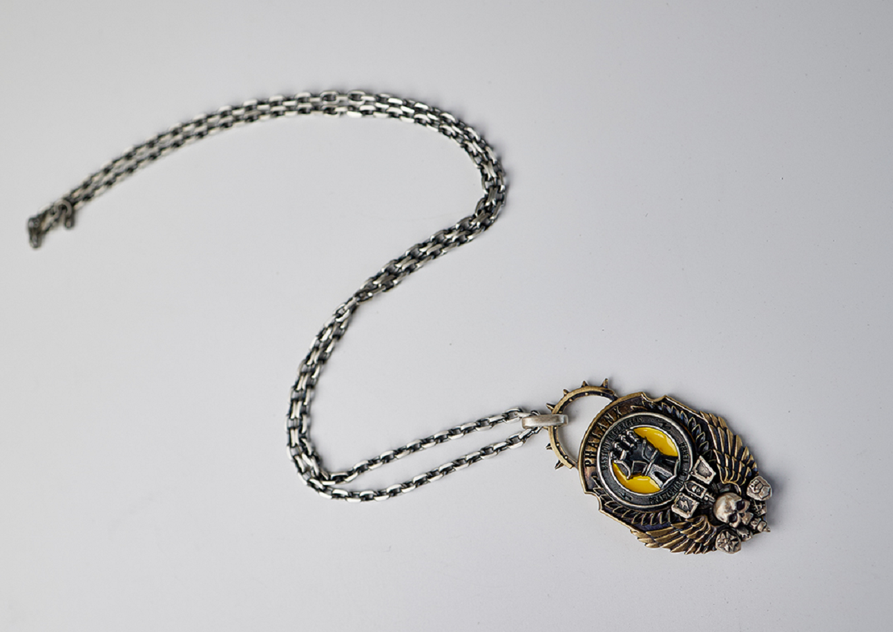 Mountain Line Hammer Pendant | Gothic Warrior Symbol Necklace | Sci-Fi Armor Fan Jewelry | Golden Fist Inspired Emblem