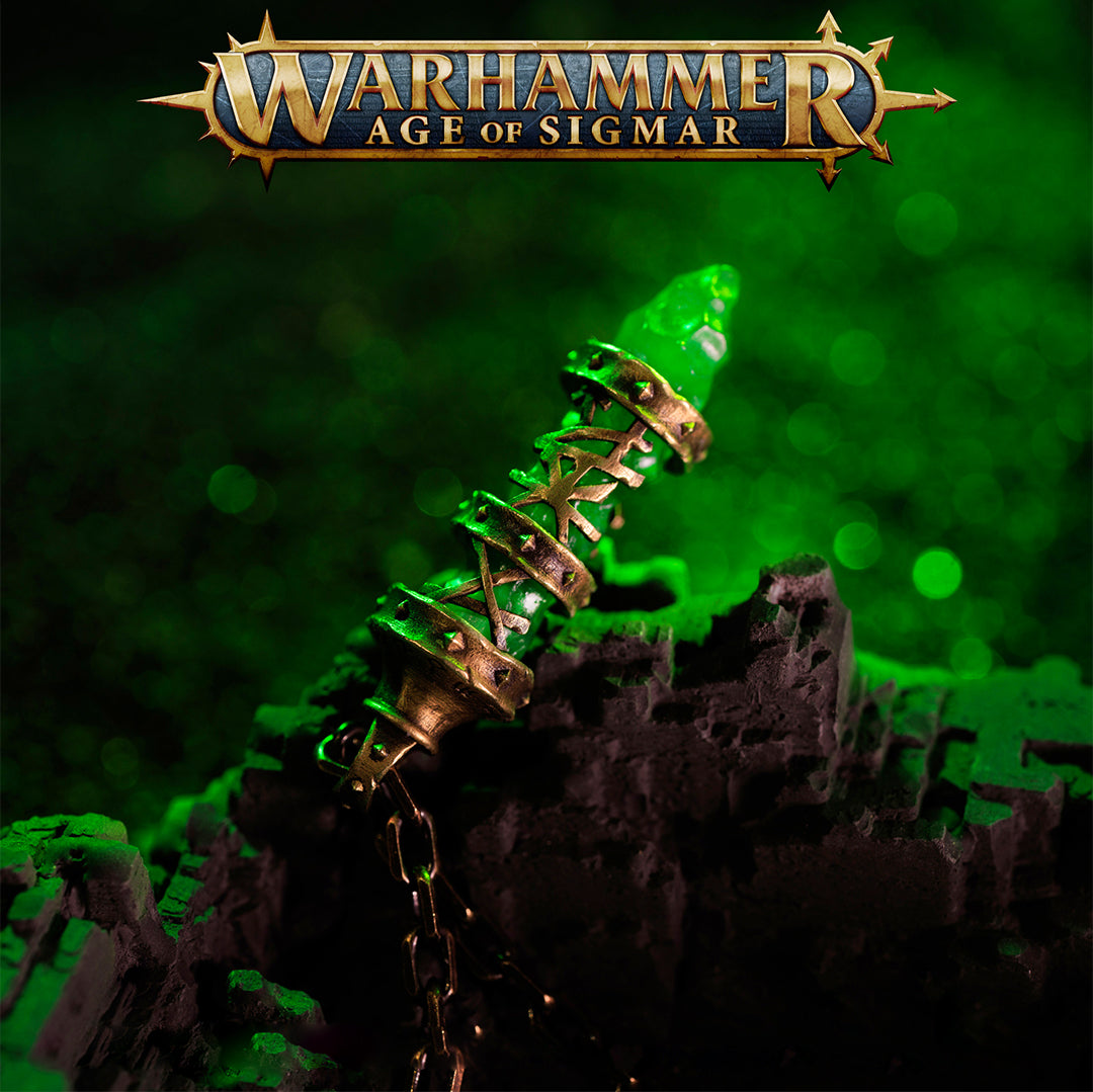Skaven-Inspired Copper Pendant – Old World Ratman Totem Necklace | Warhammer Fan Gift